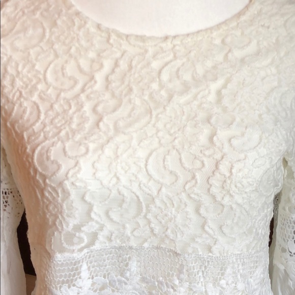 Indigo Soul White Lace Top - Picture 2 of 5